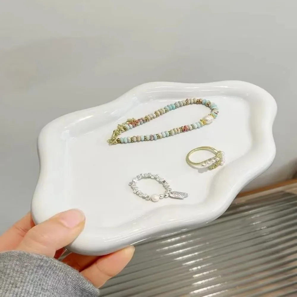 Light Luxury PVC Plastic Jewelry Tray Mini Cloud Shape Storage Plate Jewelry Display Plate Watches/Keys Storage