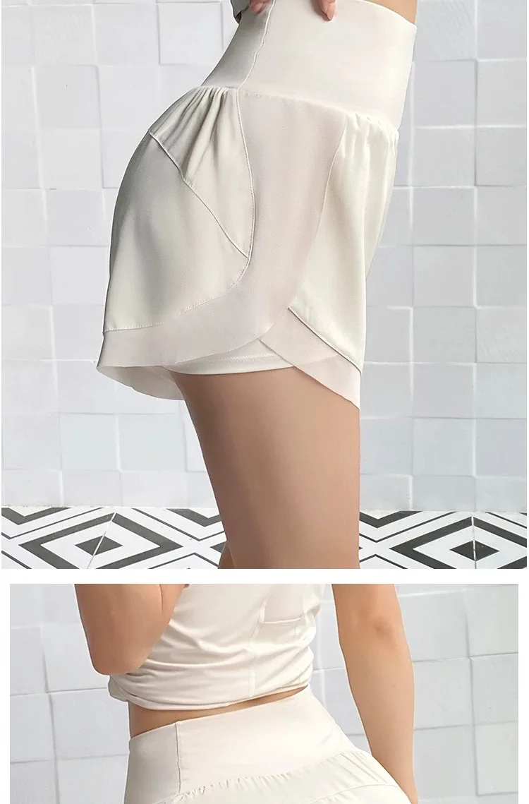 Sports Shorts for Women Fitness Running Yoga Summer Anti-exposure Fake Two-piece Breathable Loose Training Three-point Pants