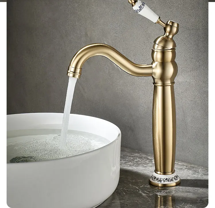 Brass Brushed gold vintage Basin Faucet Bathroom cabinet wash Basin Hot and Cold Water Faucet splash-proof XT-450
