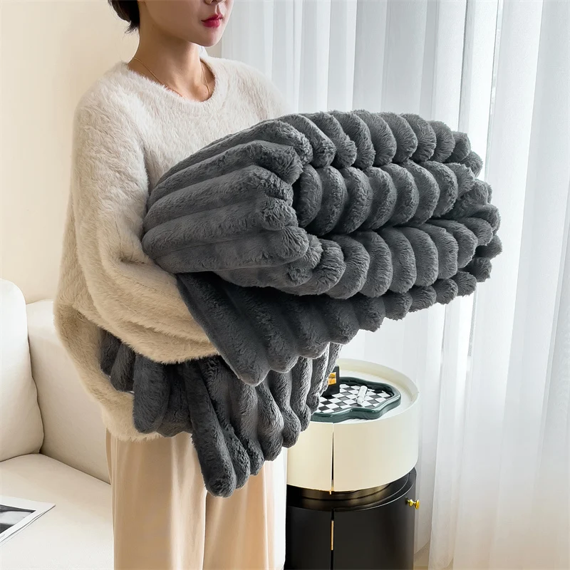 Soft Plush Warm Winter Blanket Carving Thick Cozy Bedspreads and Coverlets for Bed Sofa Throw Blanket Single Couple Size
