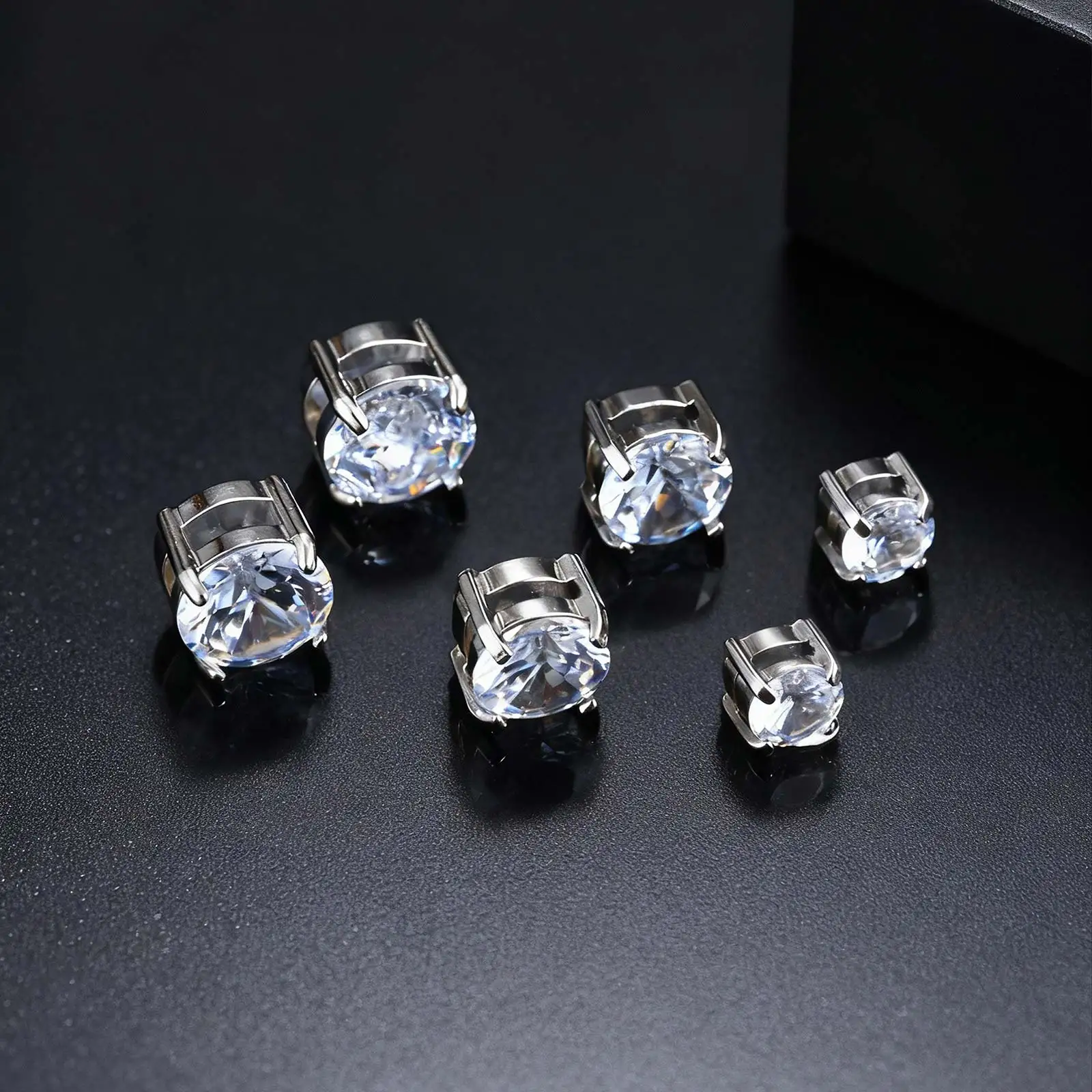 Punk Round Zircon Magnetic Ear Studs Clips Non Piercing Stainless Steel Small Earrings for Women Men Fashion Jewelry 
