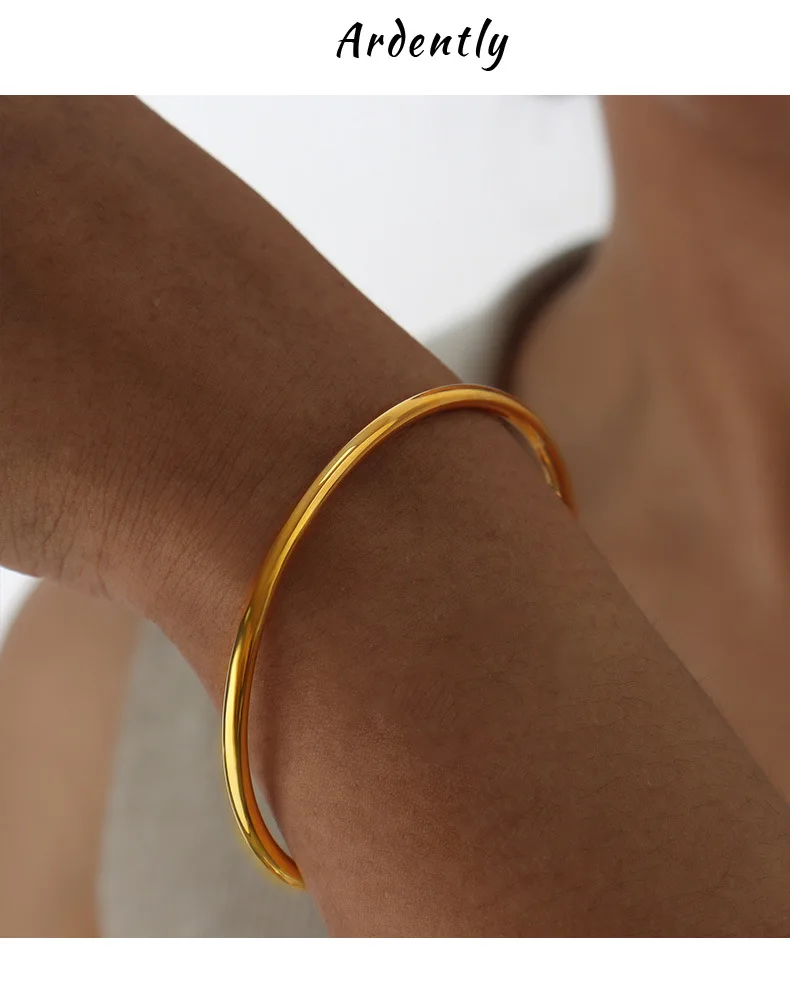 3 Pieces/lot Non Fading Stainless Steel Bracelet Bangles For Women Simple Style Gold Plated Waterproof Women's Bracelets Bangle