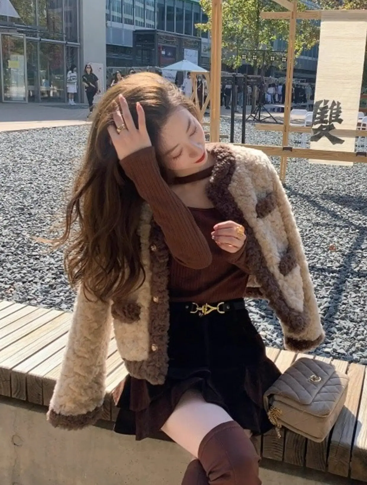 Vintage Women's Faux Lamb Fur Cropped Coat Autumn Winter Warm Thick Outerwear Woman Elegant Gold Single Breasted Plush Jacket