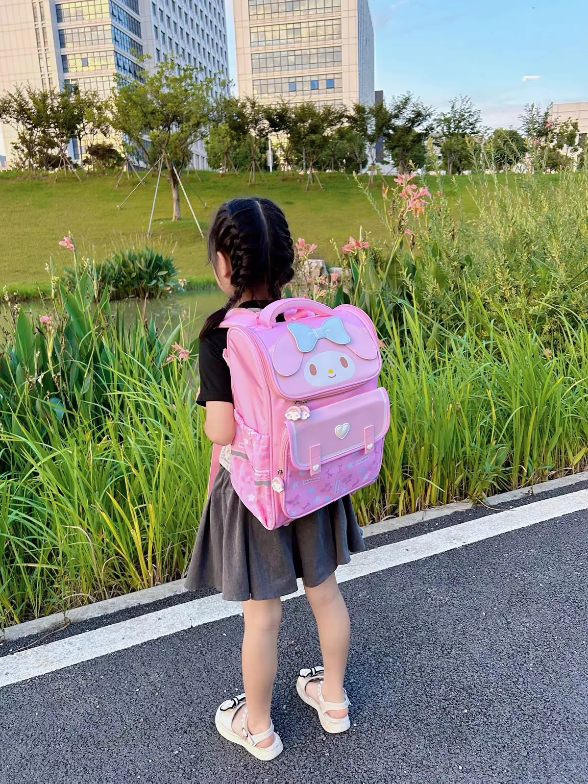 Sanrio Kuromi Primary School Daily Use Bag Ergonomic Multi-Compartment Lightweight Spine Support Wide Shoulder Straps Backpack