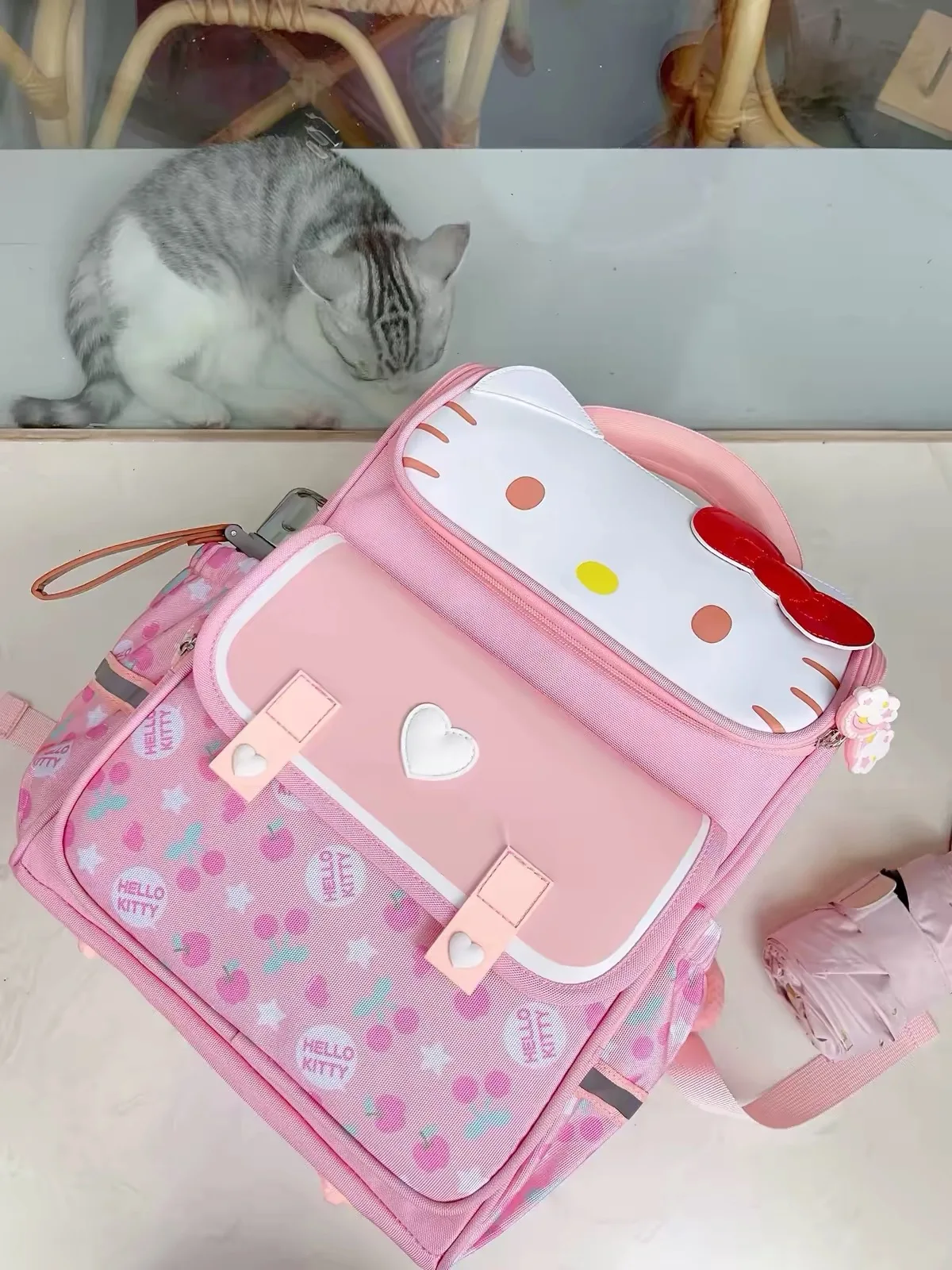 Sanrio Kuromi Primary School Daily Use Bag Ergonomic Multi-Compartment Lightweight Spine Support Wide Shoulder Straps Backpack