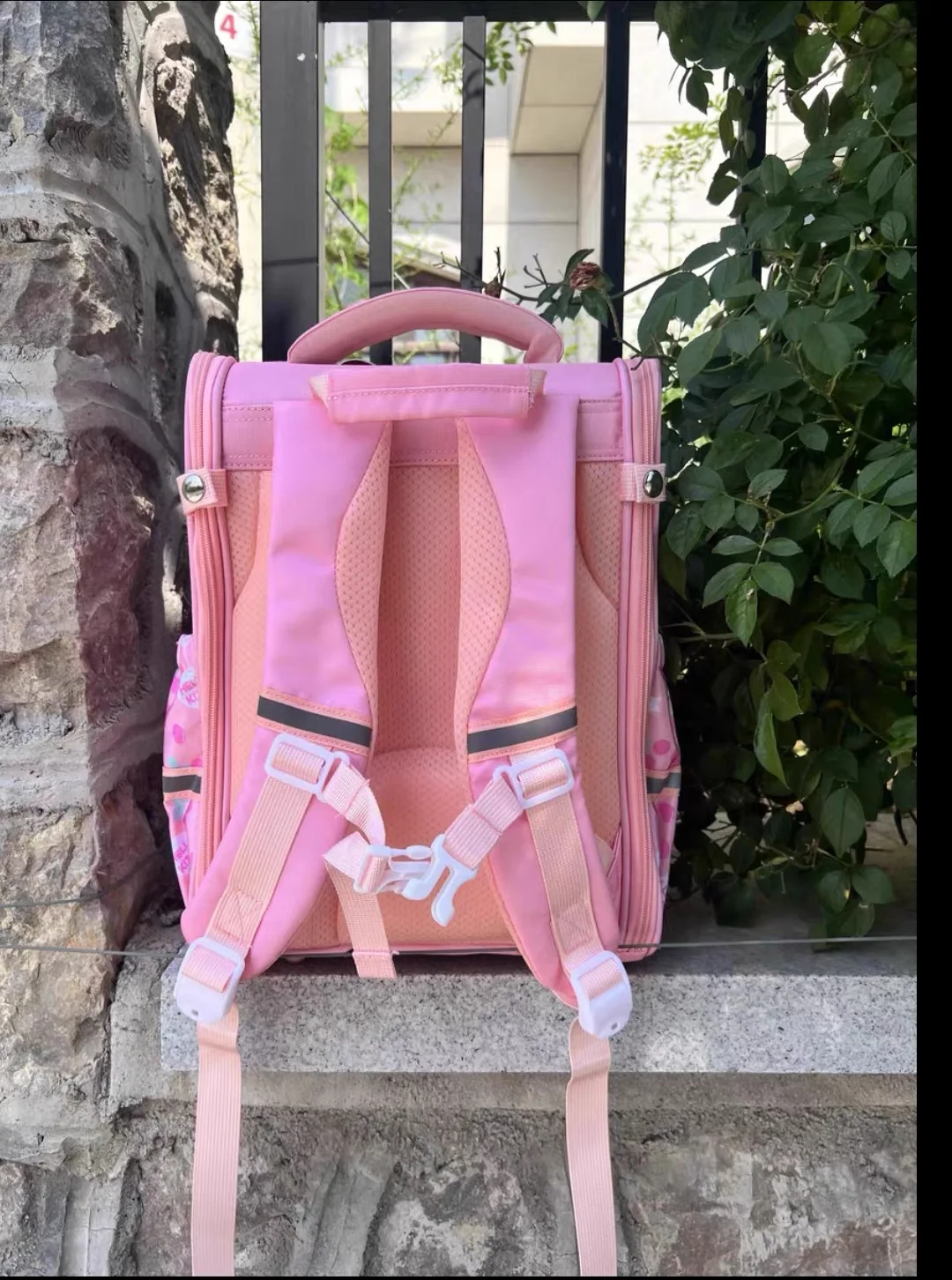 Sanrio Kuromi Primary School Daily Use Bag Ergonomic Multi-Compartment Lightweight Spine Support Wide Shoulder Straps Backpack