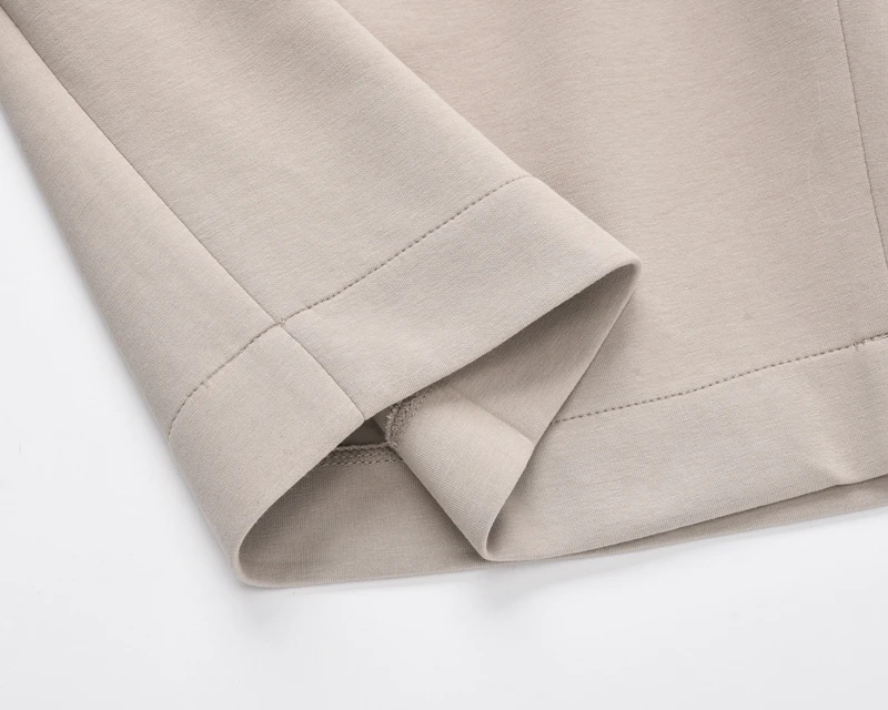 Old Money Aesthetic Shorts Men Elastic Waist Wide Leg Relaxed Fit Casual Dress Business Shorts Lightweight Solid Color Pleated