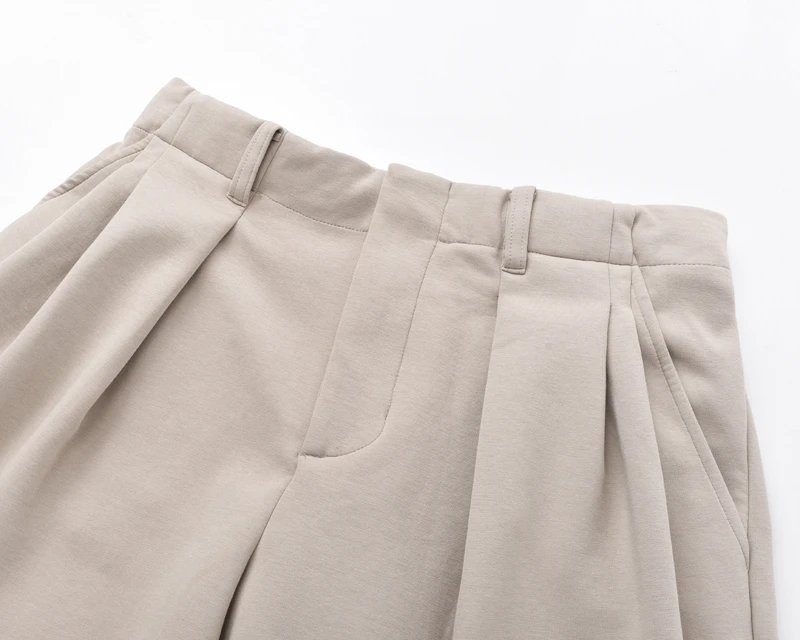 Old Money Aesthetic Shorts Men Elastic Waist Wide Leg Relaxed Fit Casual Dress Business Shorts Lightweight Solid Color Pleated
