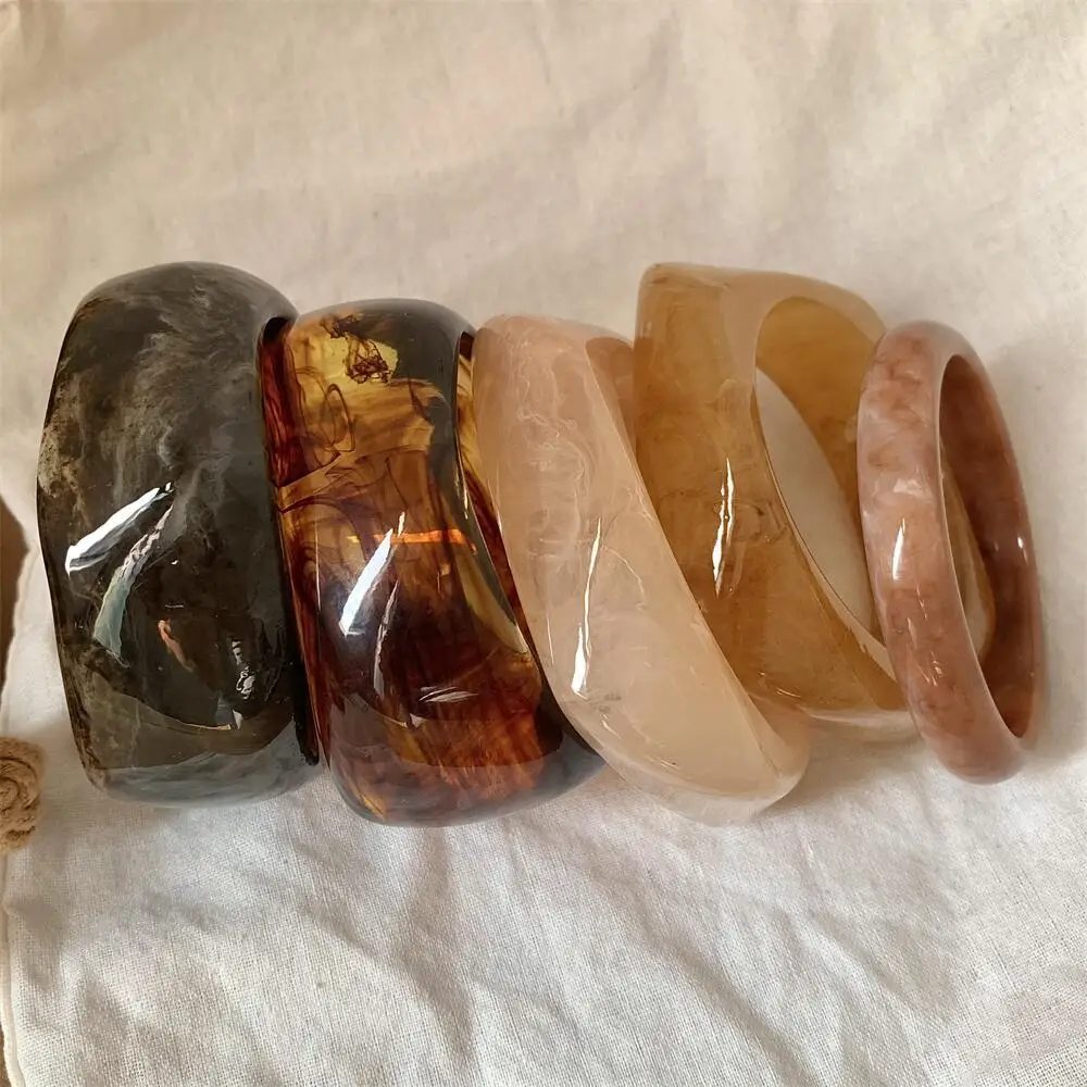 Vintage Wide Geometric Resin Beige Brown Coffee Bangles Irregular Chunky Bracelets Bangle Jewelry Gift for Women Girls