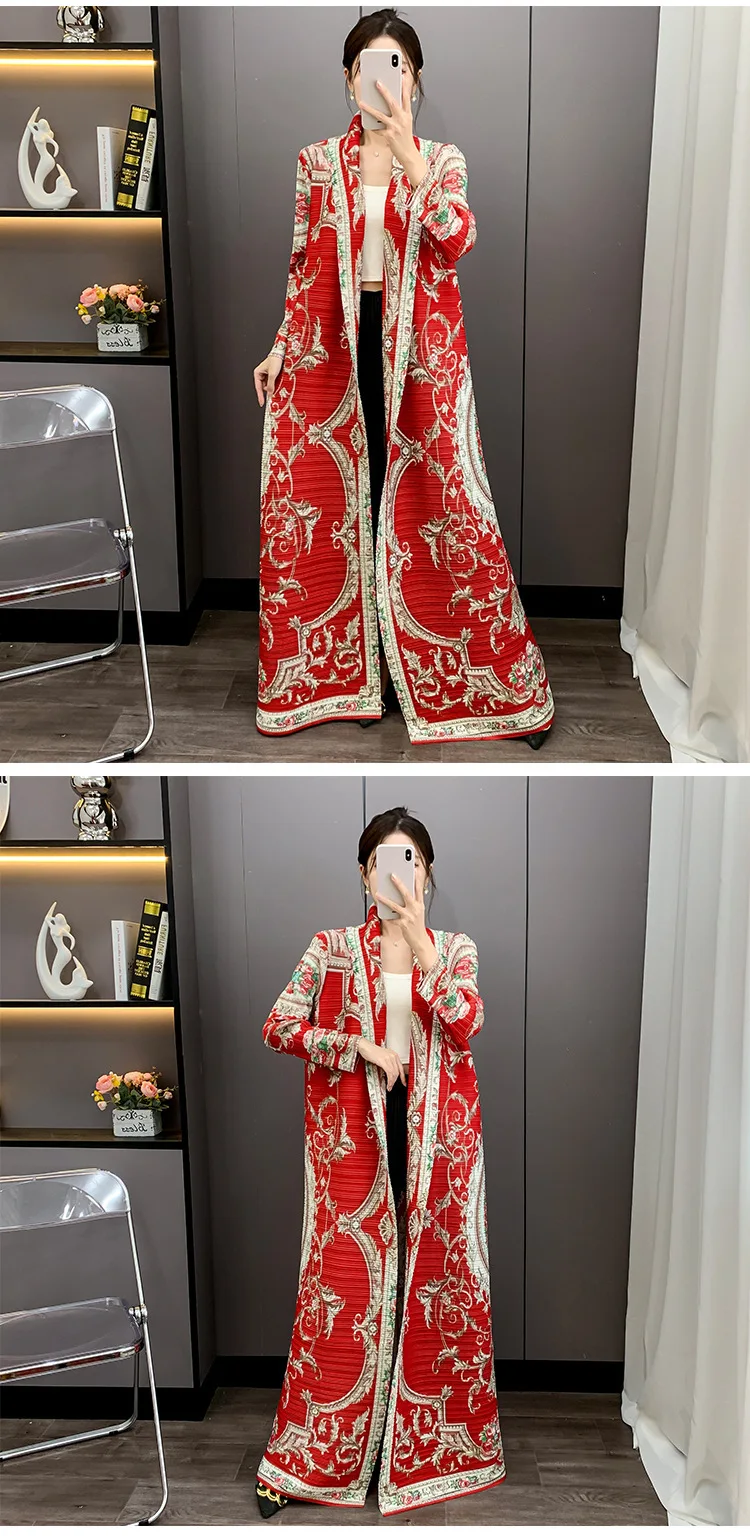 LANMREM Red National Style Printting Pleated Women's Long Robe 2025 New Fashion Chic Temperament Cardigan Trench Coat 2DB3930