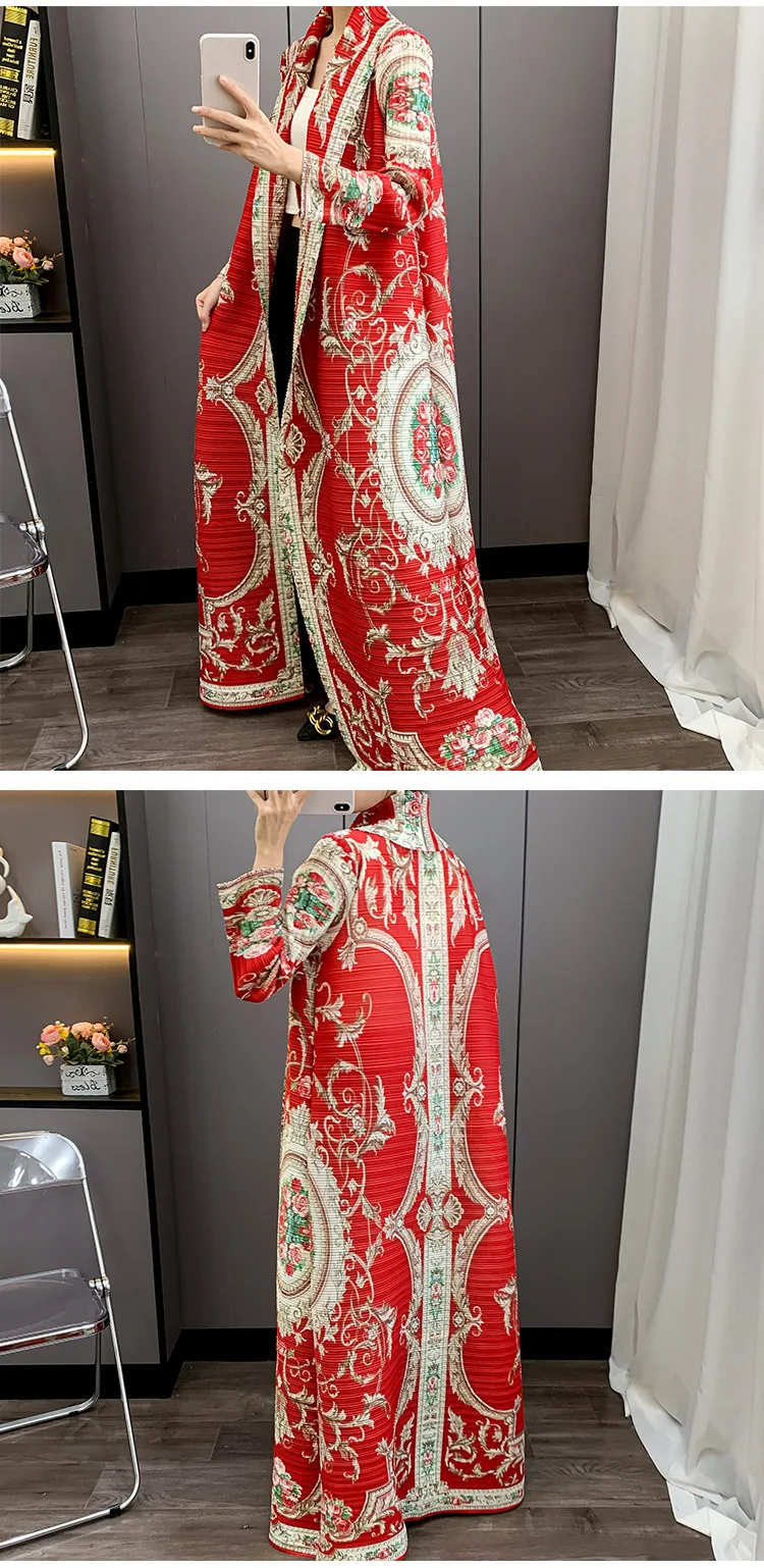 LANMREM Red National Style Printting Pleated Women's Long Robe 2025 New Fashion Chic Temperament Cardigan Trench Coat 2DB3930