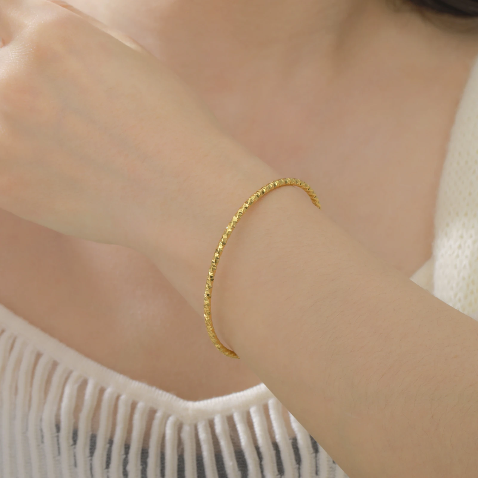 Cazador Stainless Steel Bracelet for Women Gold Plated Bangles Waterproof Jewelry Party Wedding Birthday Gift 2026 Trendy New