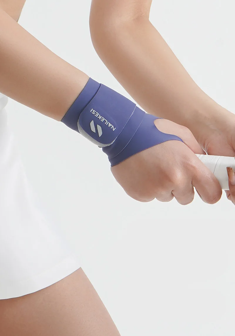 Ultra-thin Wrist Guard Lightweight Breathable Nylon Sports Wristband Adjustable Wrist Support for Basketball Tennis Badminton