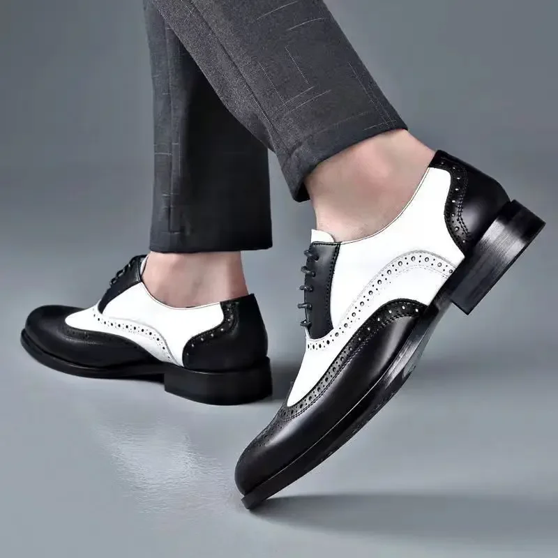 Luxury Men Brogue Shoes High Quality Lace-Up Dress Shoes for Men All Match Oxford Shoe Fashion Point Toe Men Party Wedding Shoes