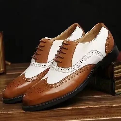 Luxury Men Brogue Shoes High Quality Lace-Up Dress Shoes for Men All Match Oxford Shoe Fashion Point Toe Men Party Wedding Shoes