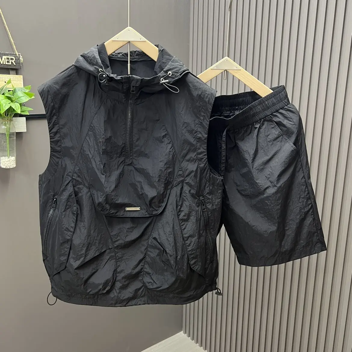 Casual Hooded Sleeveless Suit Men's Summer Workwear Thin Loose Fashion Couple Sleeveless Waistcoat Shorts Two-Piece Set