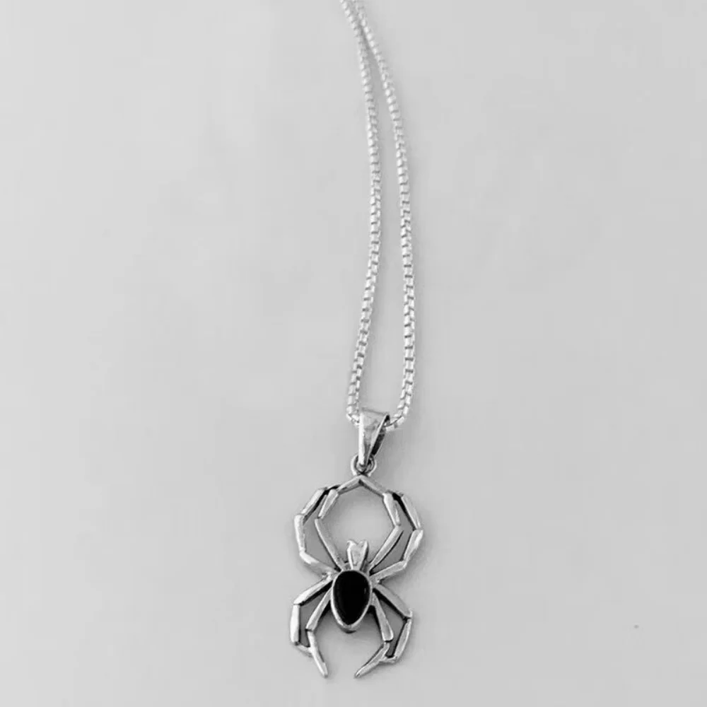 New Cute Spider Animal Pendant Necklace for Girls Silver Color Chain Necklace Y2K Style Women Neck Accessories Trendy Jewelry