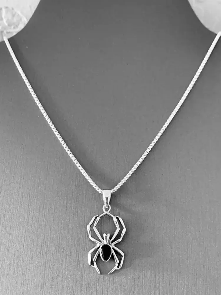 New Cute Spider Animal Pendant Necklace for Girls Silver Color Chain Necklace Y2K Style Women Neck Accessories Trendy Jewelry