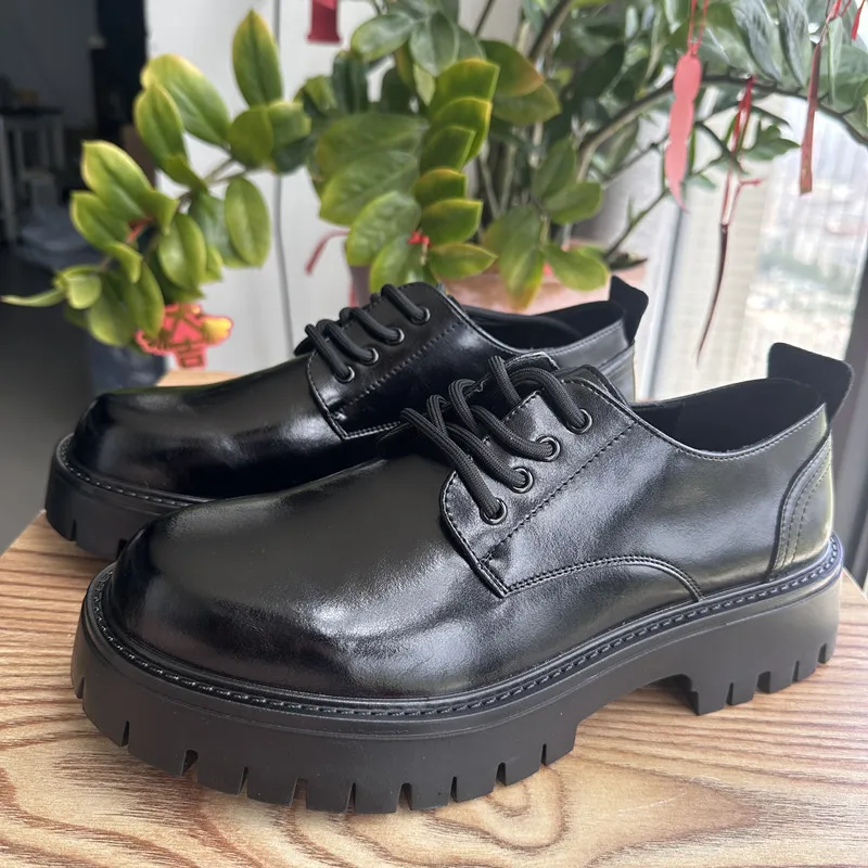 STRONGSHEN Men's Low Top British Leather Shoes Big Head Warm Fur Thick Bottom Non Slip Work Shoes Elevator Casual Oxford Shoes