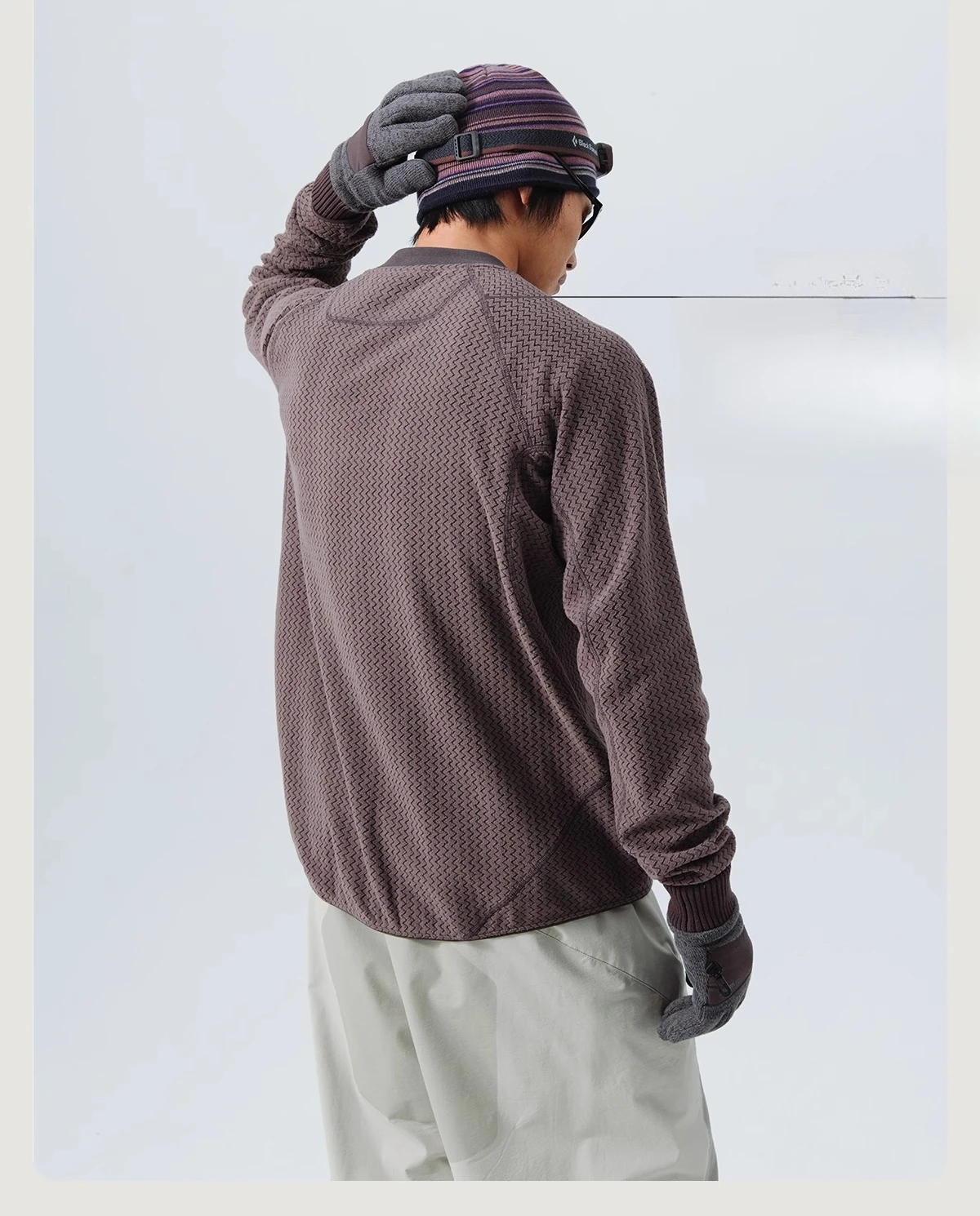 Mountain-Ready Crewneck: Engineered with Ribbed Neck, Reflective Logo, & Secure Chest Pocket for Outdoor Style Unisex