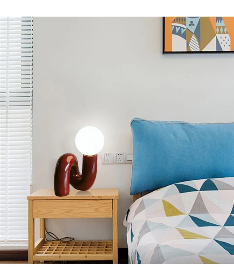American-Style Nordic Resin Glass Atmosphere Bedroom Bedside Lamp Decoration Piece Art Tabletop Children's Room Desk Lamp G9