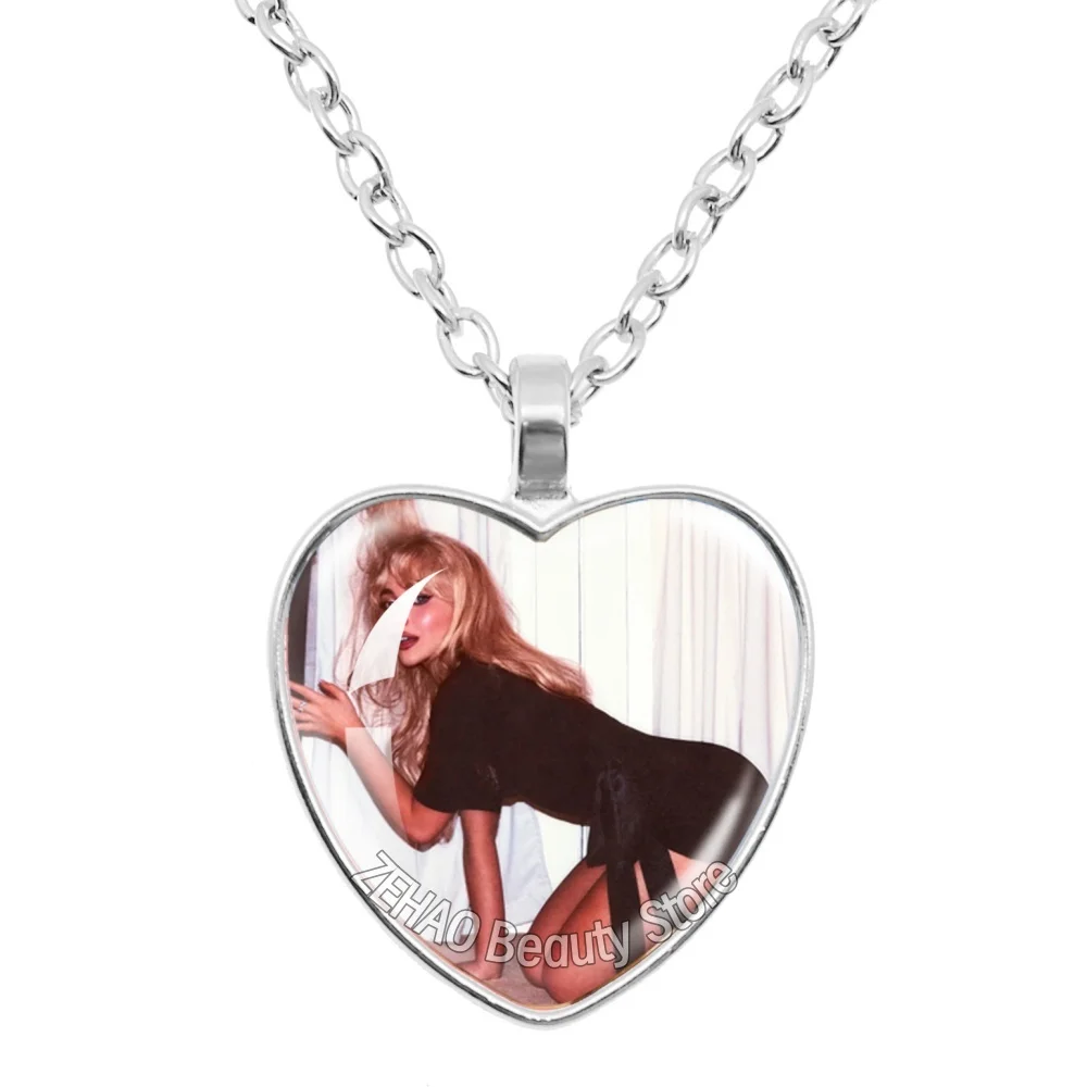 25mm Peach Heart Necklace Famous Character Sabrina Carpenter Funny Singer Accessories Glass Cabochon Pendant For Fans Gift