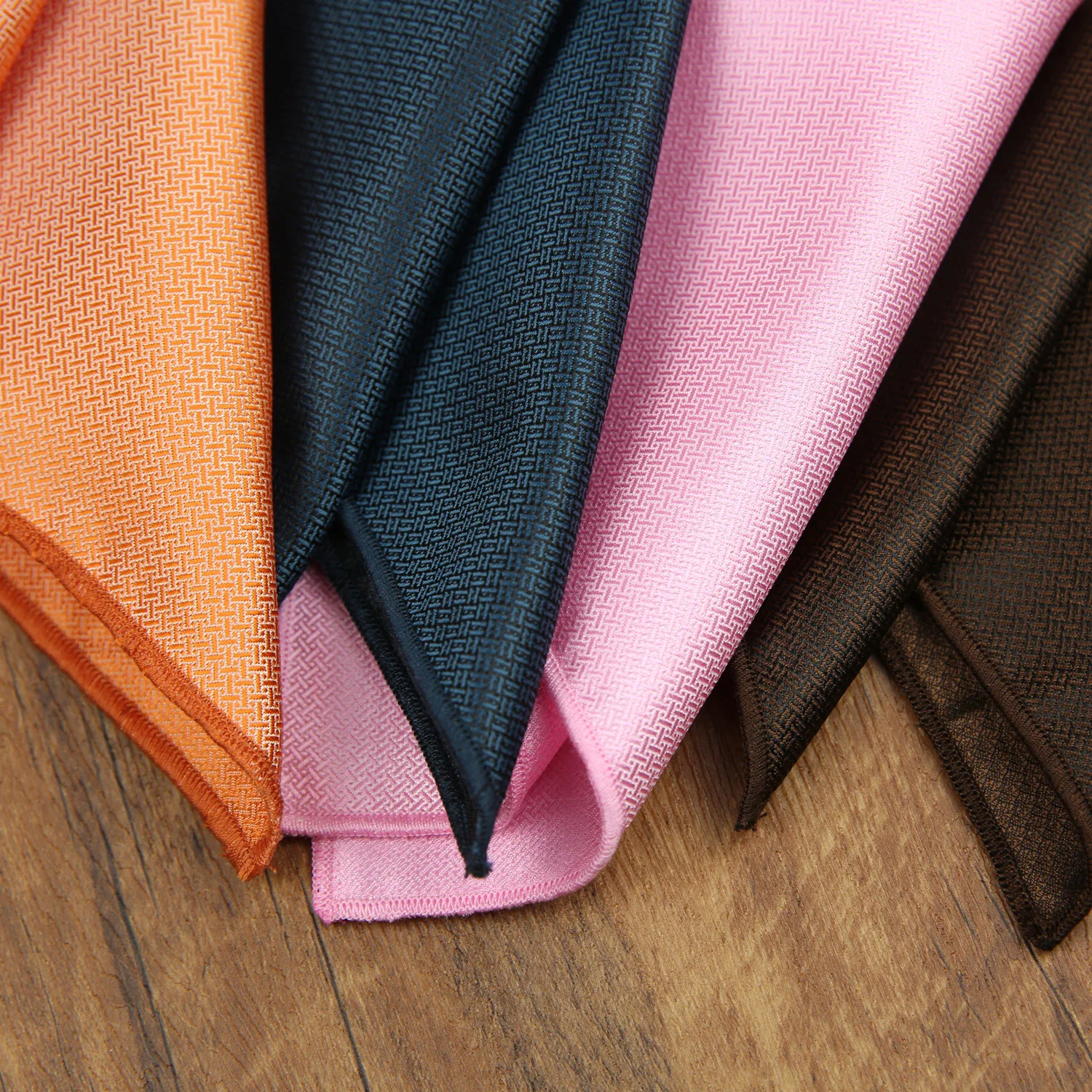 24cm Classic Solid Color White Brown Pocket Square Gentleman Elegant Polyester Handkerchief Wedding Business Hanky Men Cravat