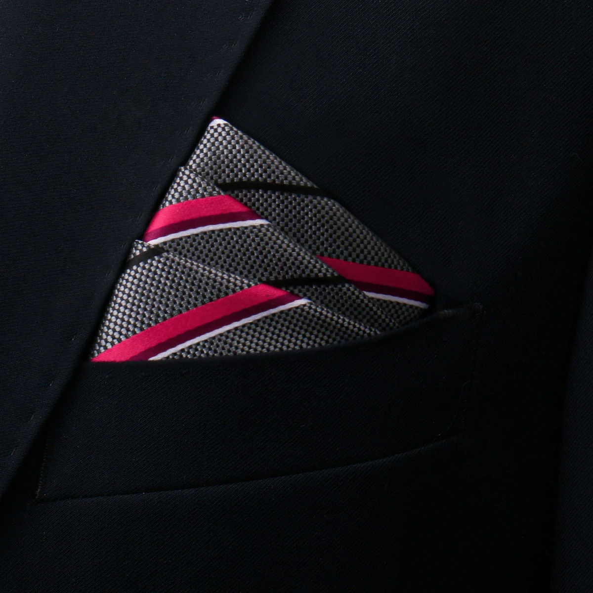 New Style Handkerchief Hot Sale Black Suit Accessories Solid Kerchief Men Wedding Party Birthday Gift Pocket Square Paisley
