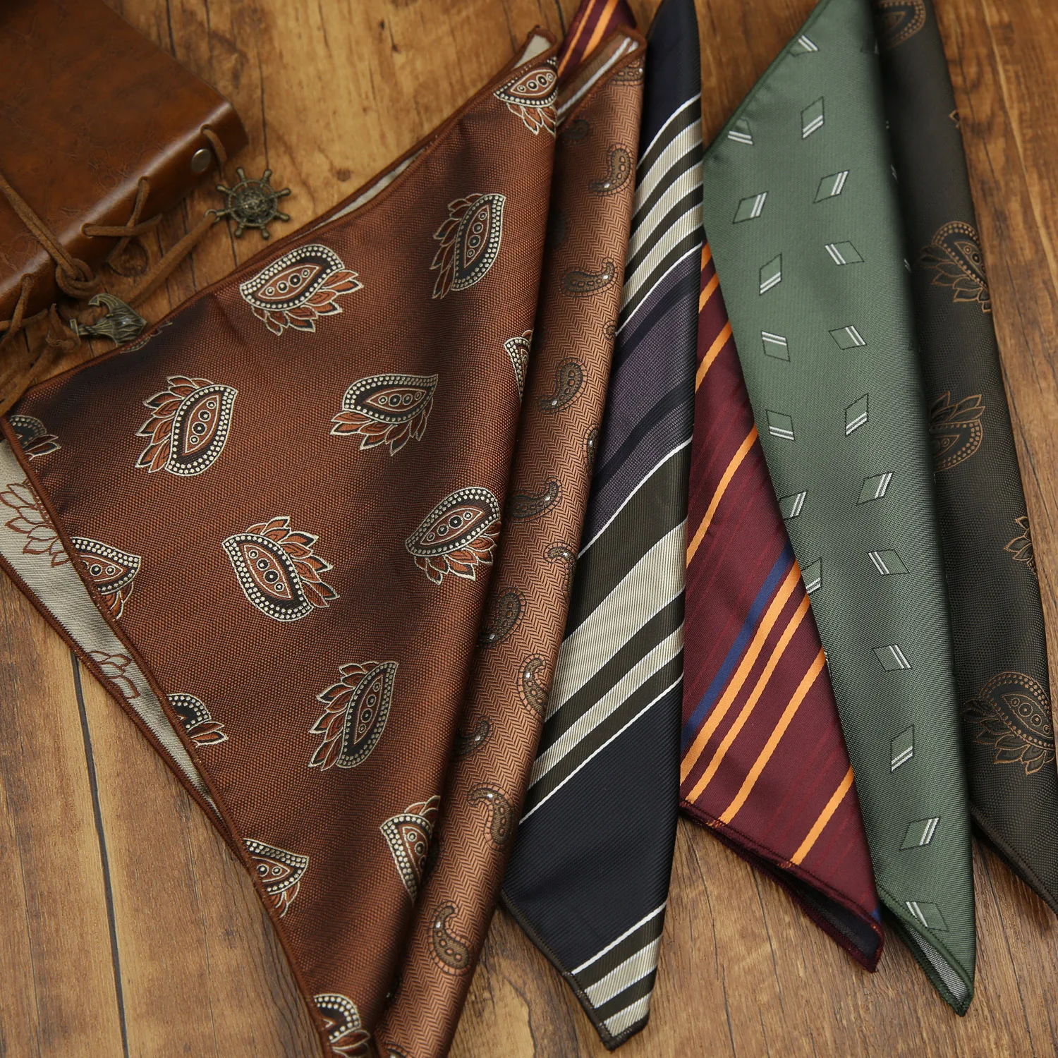 2026 Fashion Mens 23cm Pocket Square Luxury Polyester Handkerchief Colorful Brown Paisley Hanky Wedding Groom Suits Accessories