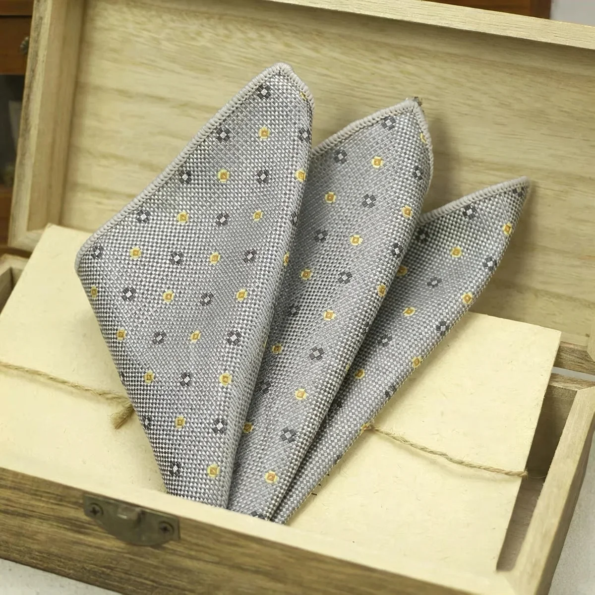 2026 New Colorful Men's Pocket Square Soft Green White Paisley Handkerchief Polyester Woven Plaid Hanky Wedding Shirt Accessory