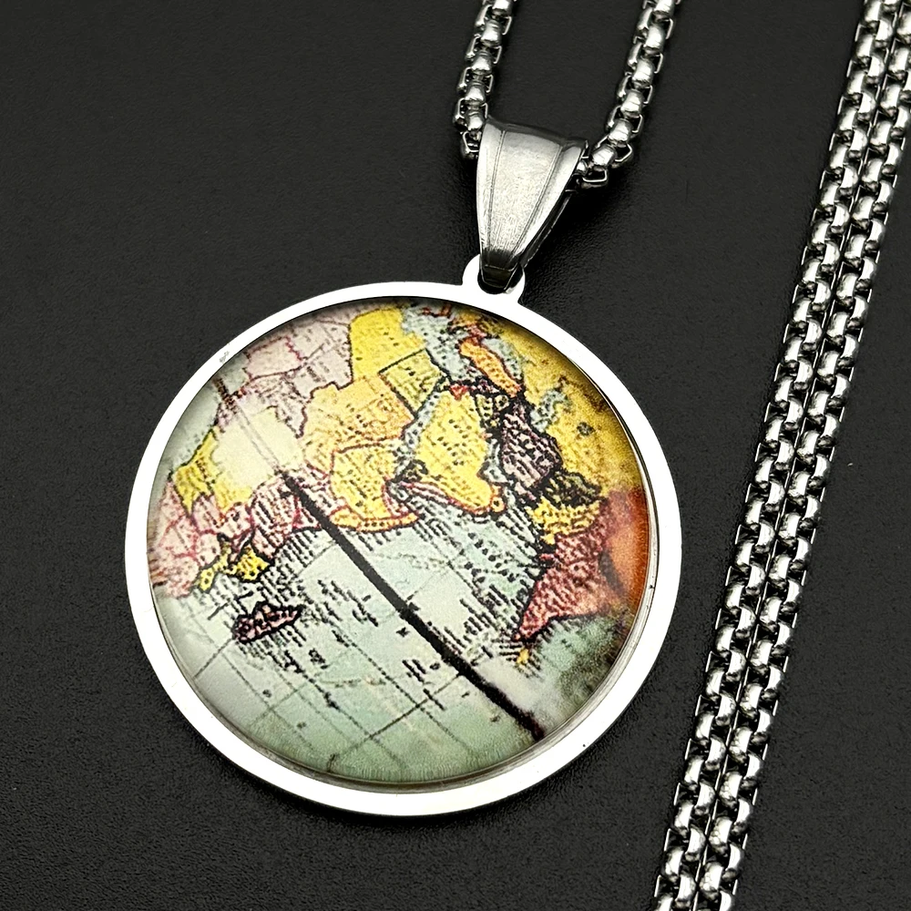 Vintage World Map Pendant Necklace For Women Men Stainless Steel Gold Color Window Travel Explorer Fashion Chain Jewelry Gifts