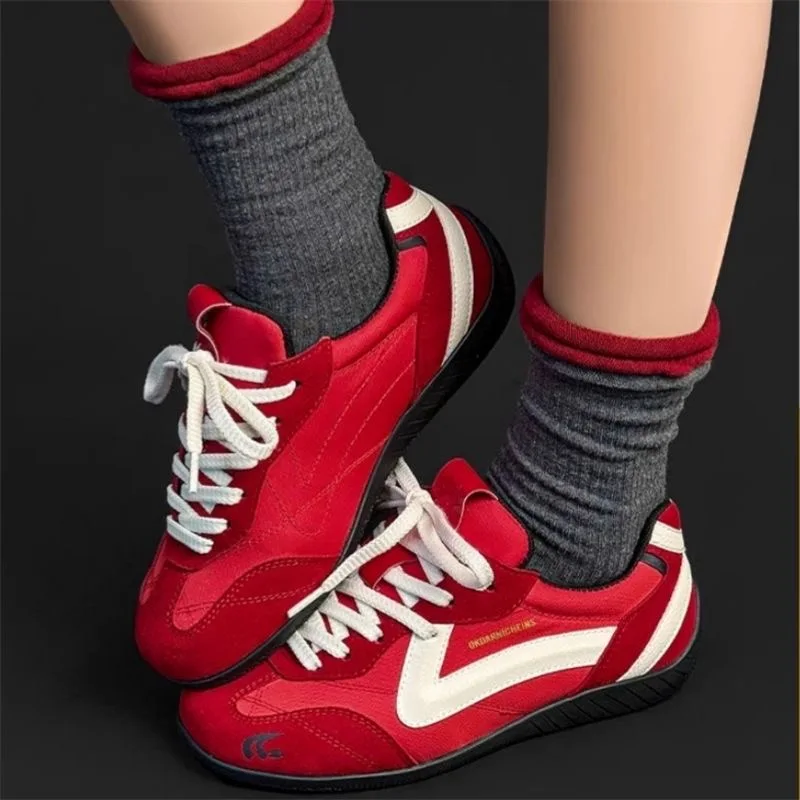 2026 New Couple Style Casual Athletic Shoes - Thin-Soled, Low-Top Sneakers, Trendy, Versatile Racing Shoes