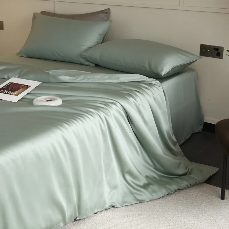 Mulberry Silk Duvet Cover 1PC Quilt Cover Solid Color Smooth Comforter Cover with Zipper Closure Double King Queen Size Bedding
