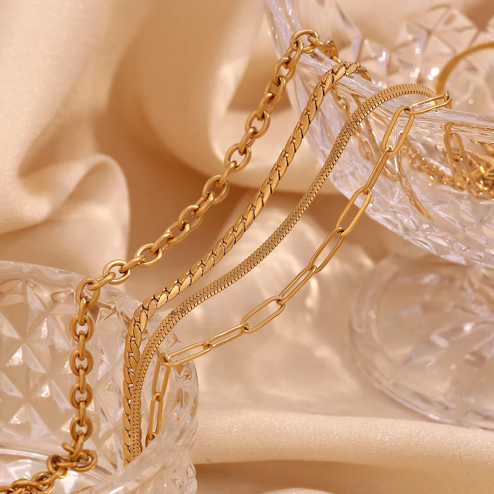 MamacitaSlay Classic Minimalist Blade Chain O-Chain Paper Clip Chain O-Chain Spring Buckle Stainless Steel Necklaces For Women