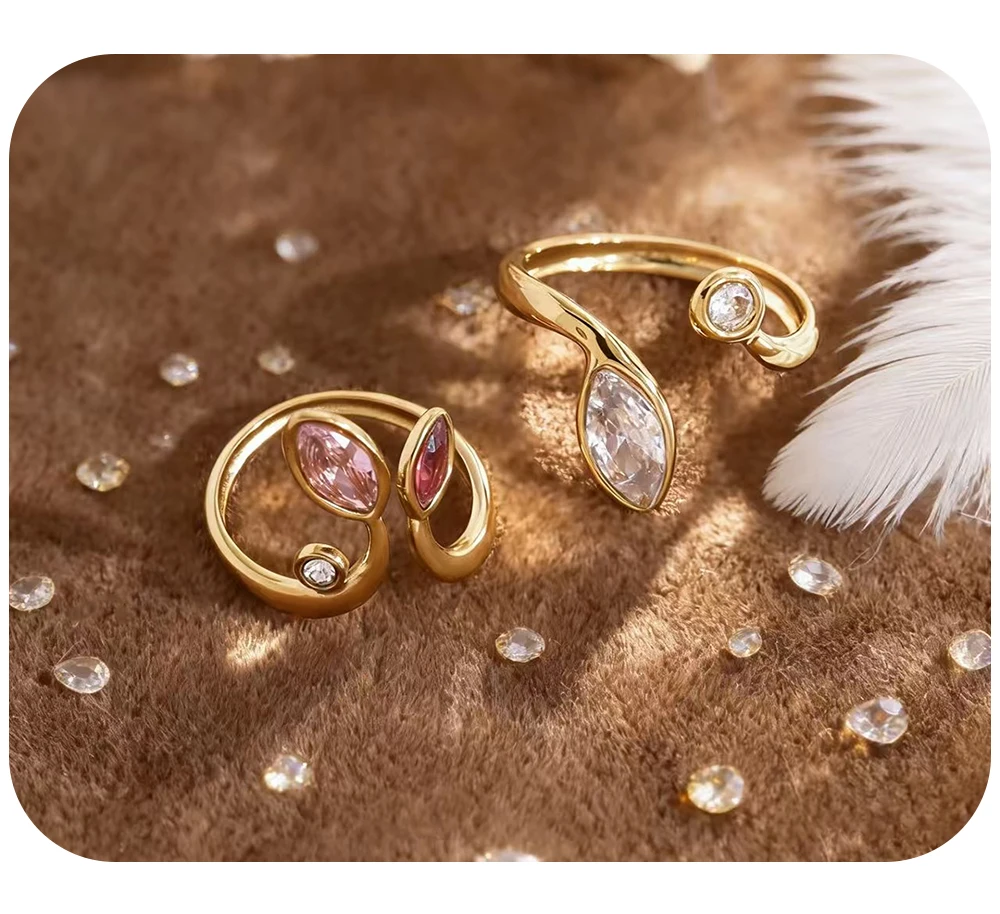 YACHAN New In Zircon Crystal Leaf Stainless Steel Rings for Women Chic Exquisite 18K Gold Plated Waterproof Jewelry