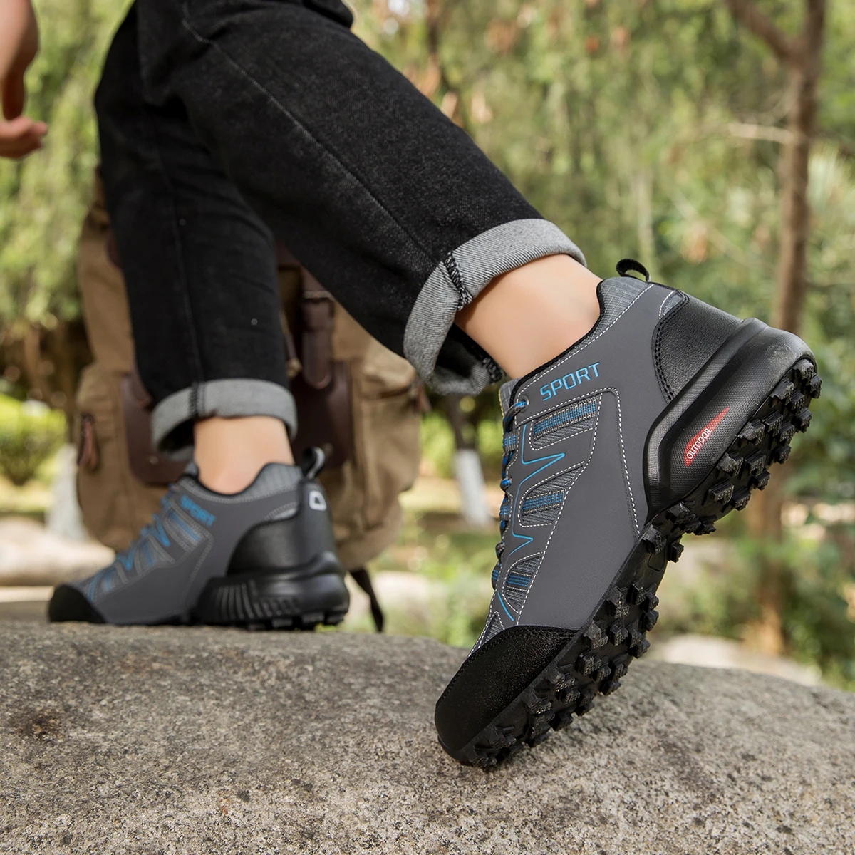 Men's Casual Shoes,Anti-Collision Toe Hiking Sports Shoes,Breathable And Non-Slip,All-terrain Camping Mountain Walking Shoes