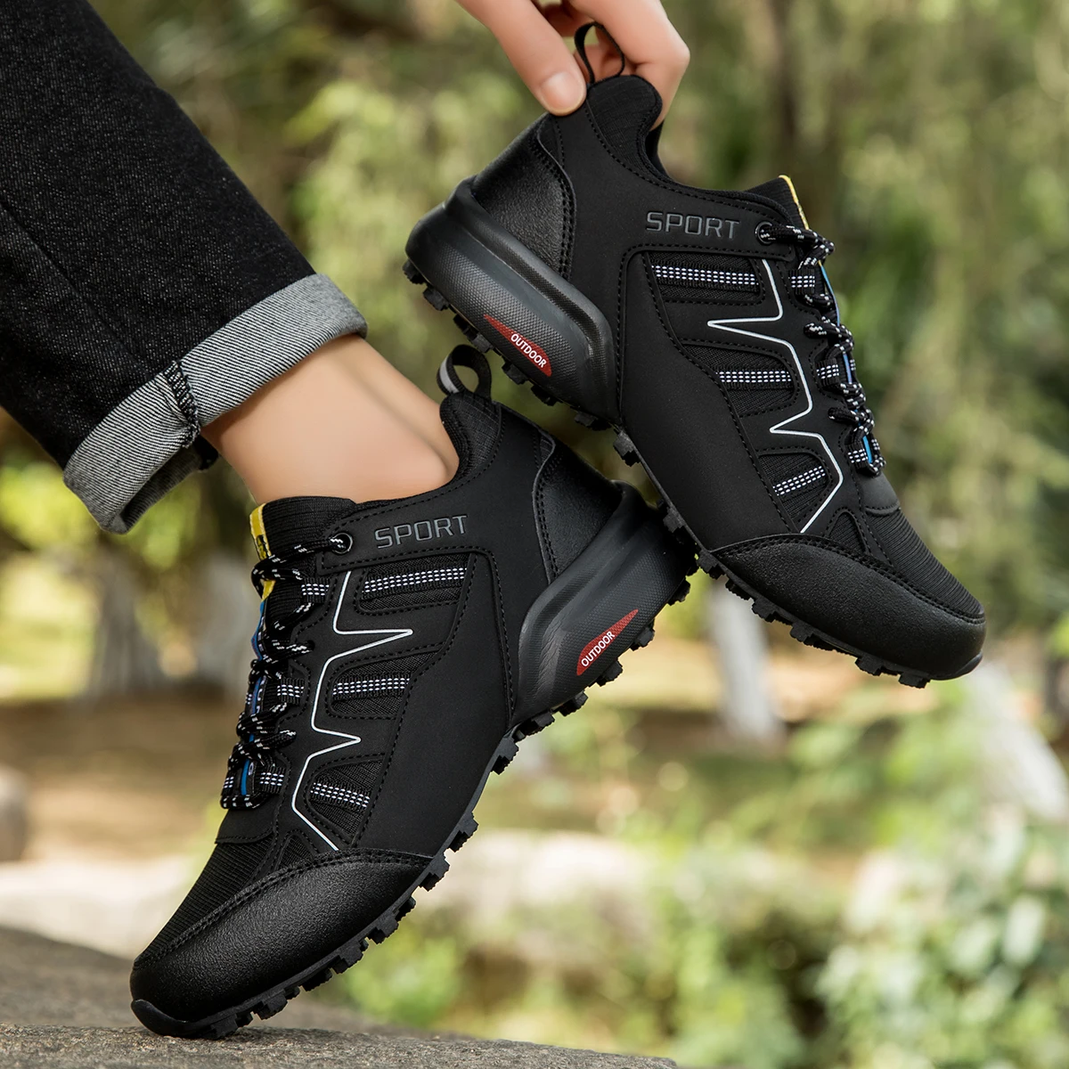 Men's Casual Shoes,Anti-Collision Toe Hiking Sports Shoes,Breathable And Non-Slip,All-terrain Camping Mountain Walking Shoes