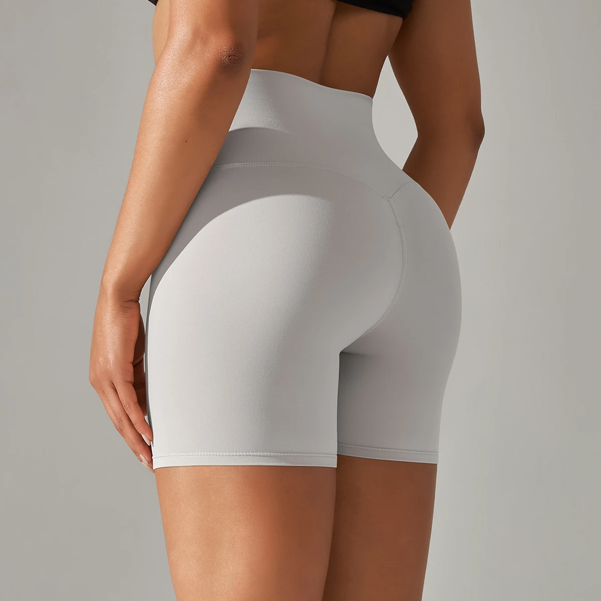 Seamless Yoga Shorts Women Fitness Shorts Running Cycling Shorts Breathable Sports Leggings High Waist Workout Gym Shorts