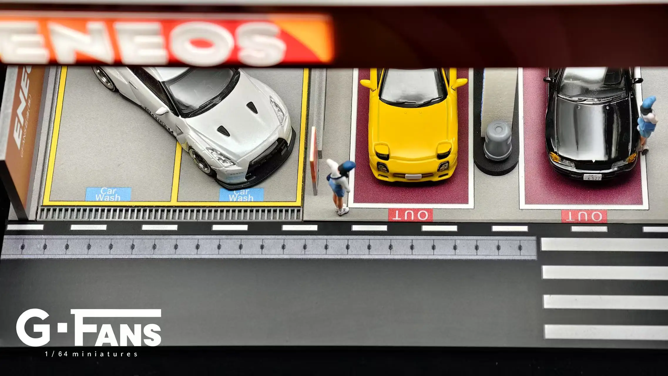 G Fans 1/64 Scale Diecast Car Garage Diorama Model Miniature Parking Lot Scene for Vehicle Display and Toy Background Collection