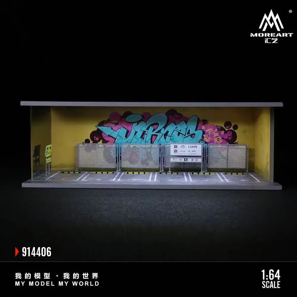 1/64 Scale Car Parking Lot Realistic Miniatures Garage Diorama Scenery Models Car Repair Shop Scene Display Car Garage Model Set