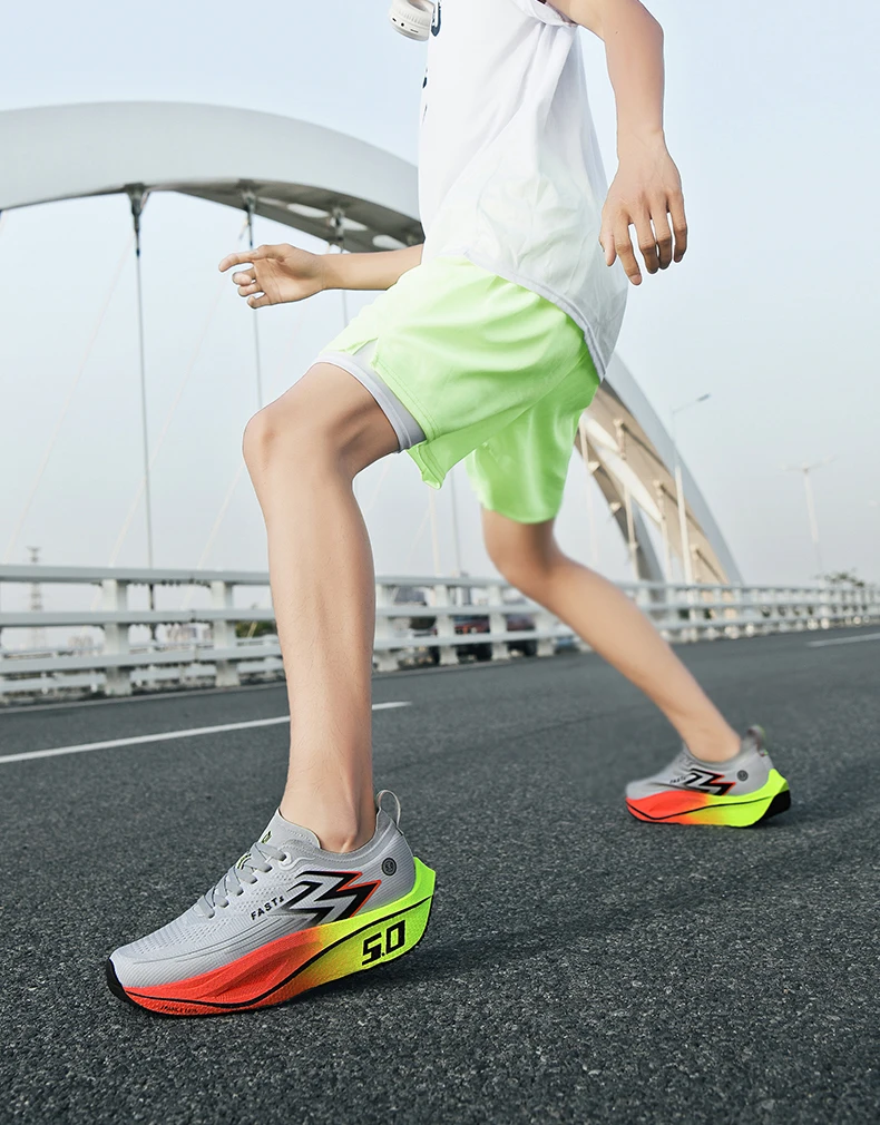 Men Women High Quality Light Running Shoes Cushion Training Shoes Lightweight Wear-Resistant Sneakers