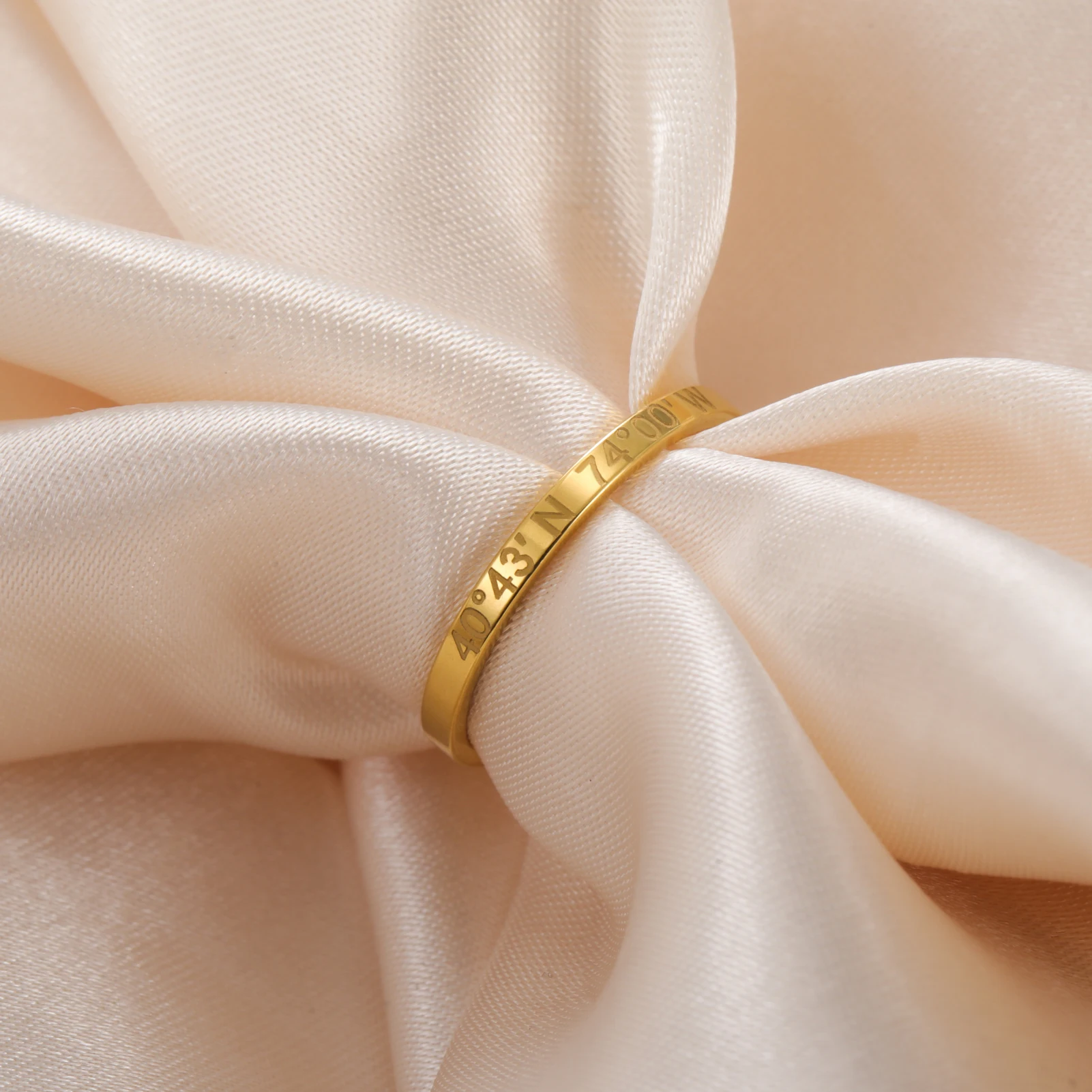 COOLTIME Personalized Custom Ring For Women Stainless Steel Gold Color Engrave Name Rings Anniversary Jewelry Gift Couple Mom