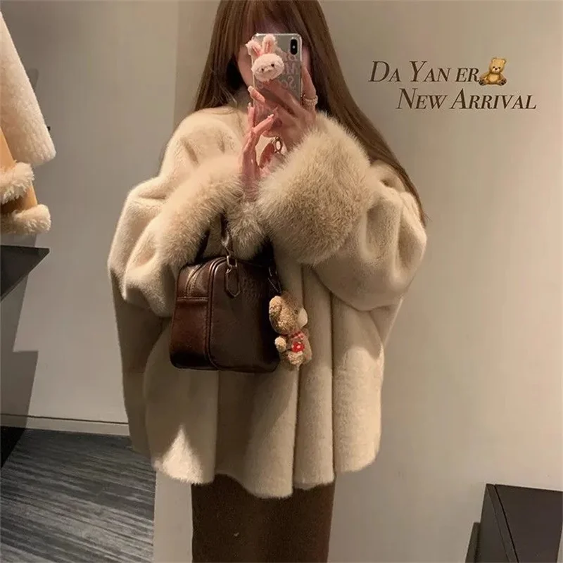 2025 Autumn And Winter New Environmentally Friendly Faux Mink Fur Coat, Women's Socialite Style Loose Fit fashionable coat