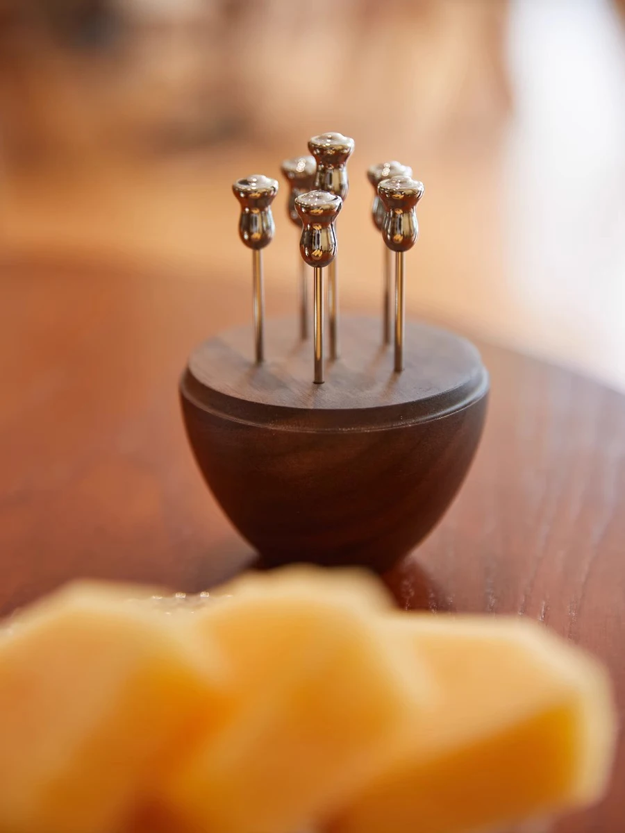Walnut Toothpick Holder with Stainless Steel Cover, 6Pcs Fruit Picks, Cocktail Picks, Toothpick Box for Home Decor, Party, Bar