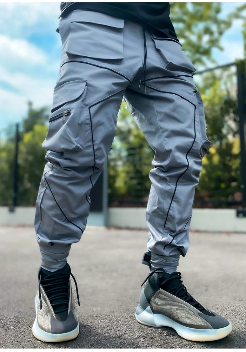 Men's Reflective Cargo Pants 2026 New Hip Hop Casual Joggers Trousers Multi-Pocket Men Sweatpants Streetwear Sports Pant M-3XL