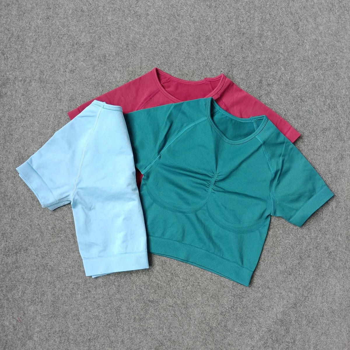 Woman Seamless Sports Top Yoga Crop Top Short Sleeve Top For Fitness Workout T-shirt Tops Gym Clothing Running Sportswear
