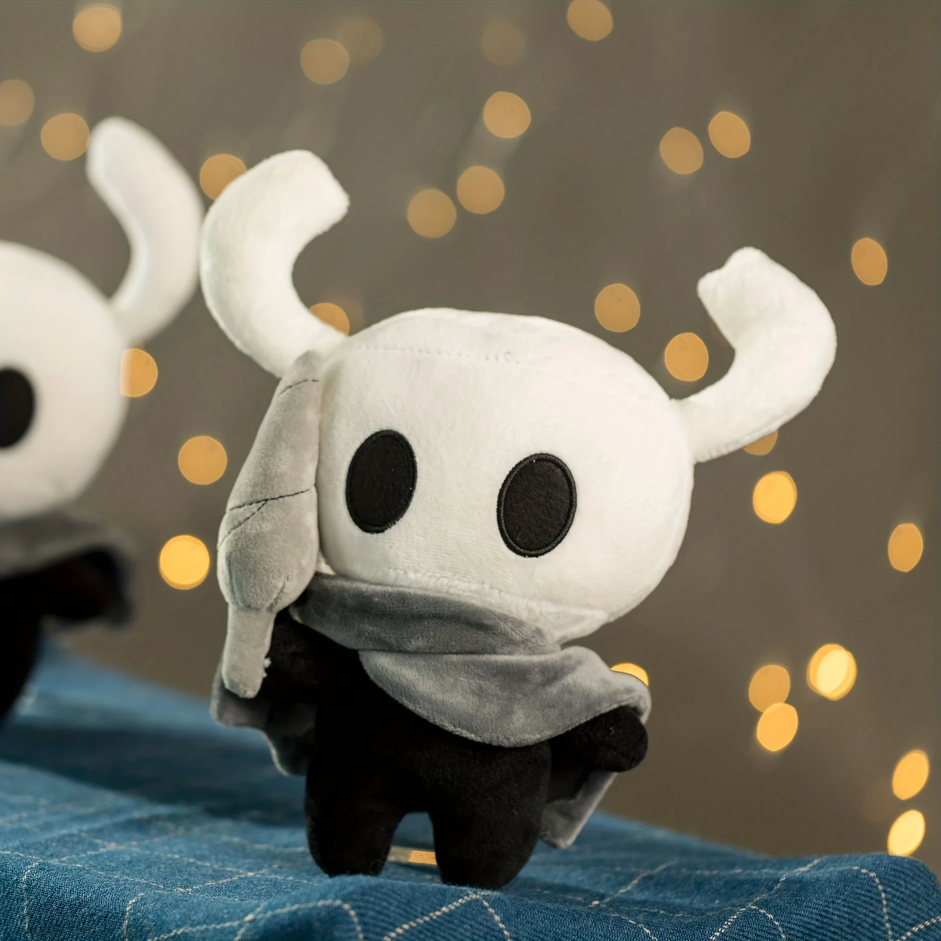 10.63inch Hollow Knight Plush Toy Soft Stuffed Animal Cartoon Game Hollow Perfect Birthday Holiday Gift for Boys Collection Toys
