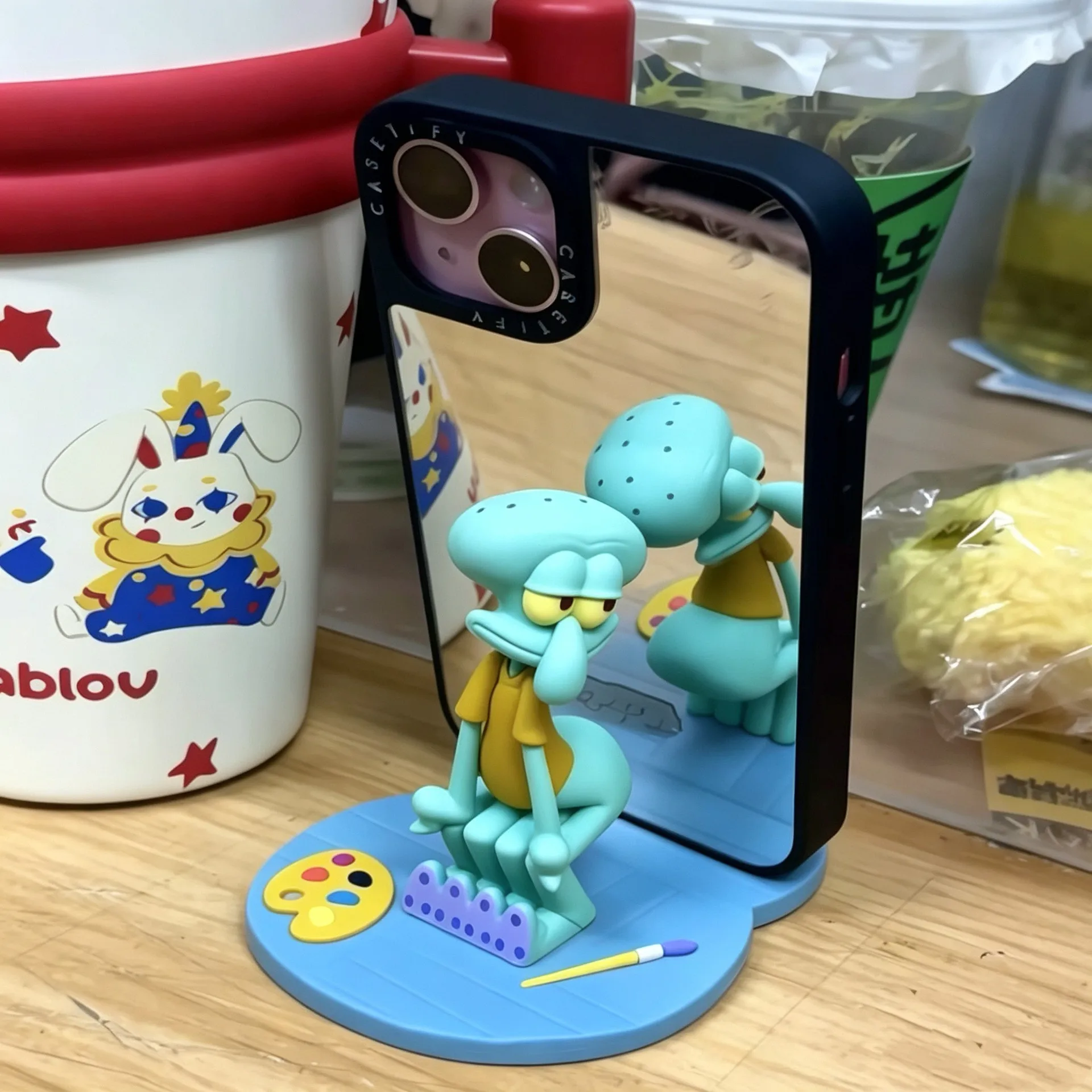 Hot Sale Octopus Phone Holder Stable Cartoon Cute Anime Figure Ornament Funny Cartoon Desktop Stand Home Decor Gift For Fans