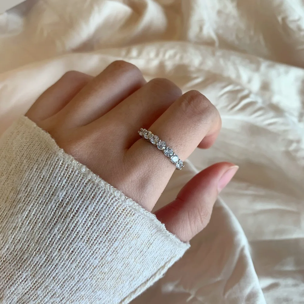COSFIX Round Cut Moissanite Rings For Women 0.1ct-5ct Women Moissanite Row Ring Luxury 2023 Women's Full Moissanite Ring Gift