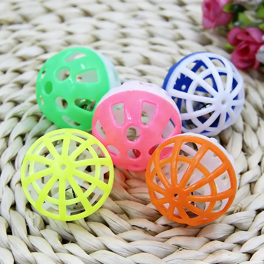 10pcs/set Plastic Cat Pet Sound Toy Cat Toys Hollow Out Round Pet Colorful Playing Ball Toys With Small Bell Cat Products